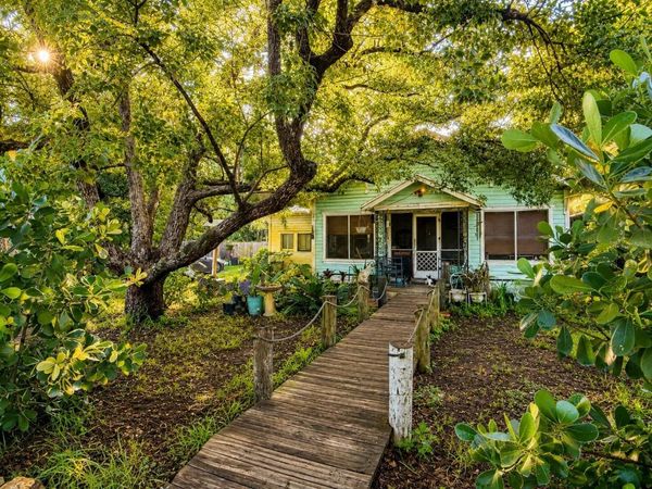 129 S MILLS AVENUE , ARCADIA, FL 34266