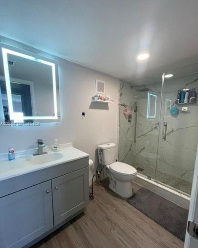 671 NE 195th St, Unit 404E, Miami, FL 33179 Photo