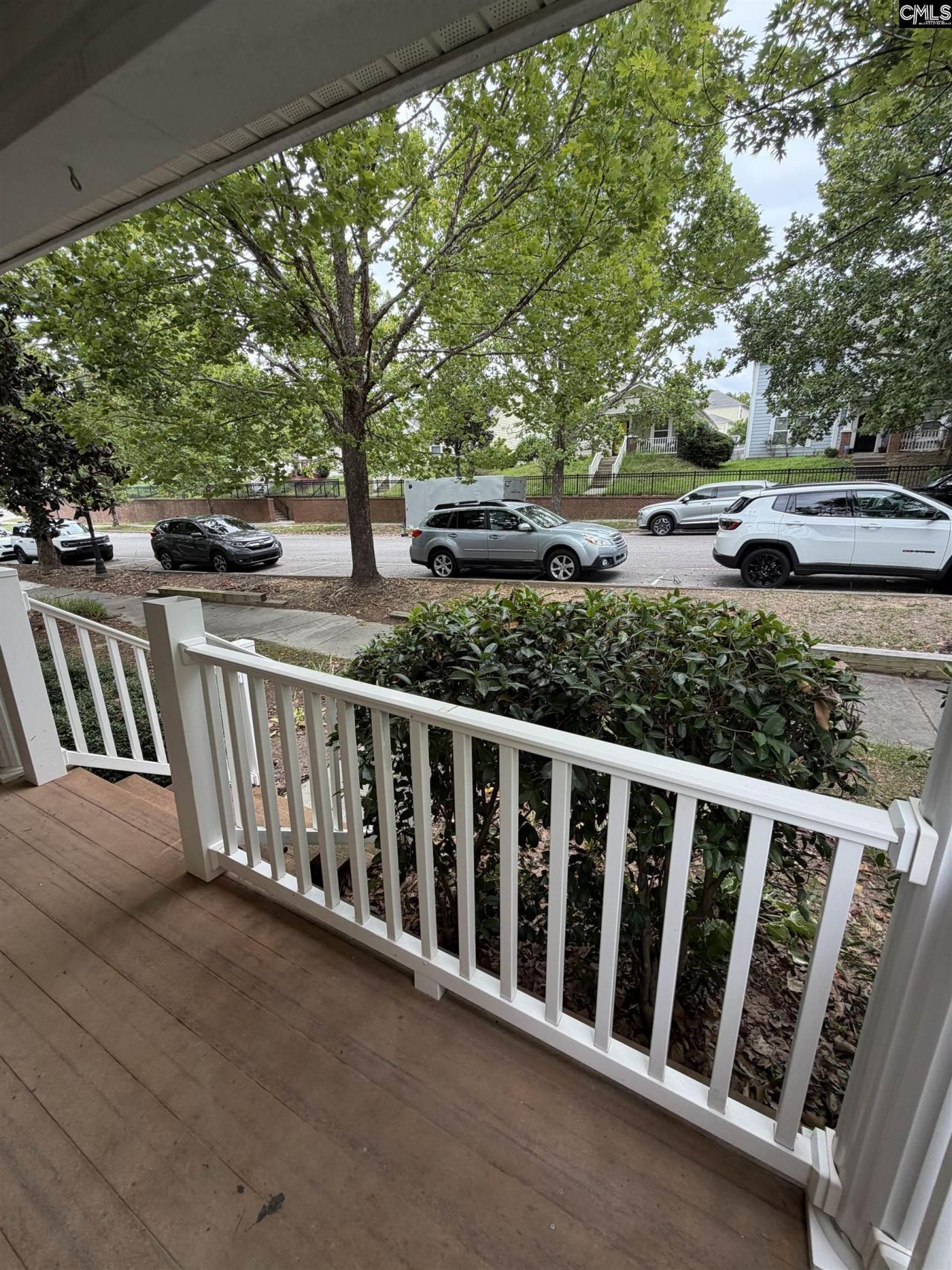 521 S Bull Street Photo 4