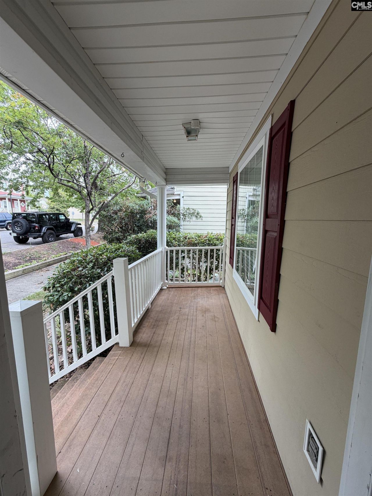 521 S Bull Street Photo 5
