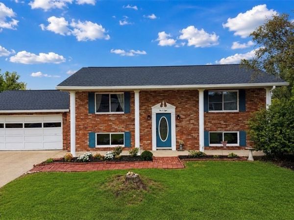 108 Shamrock Drive, Marietta, OH 45750