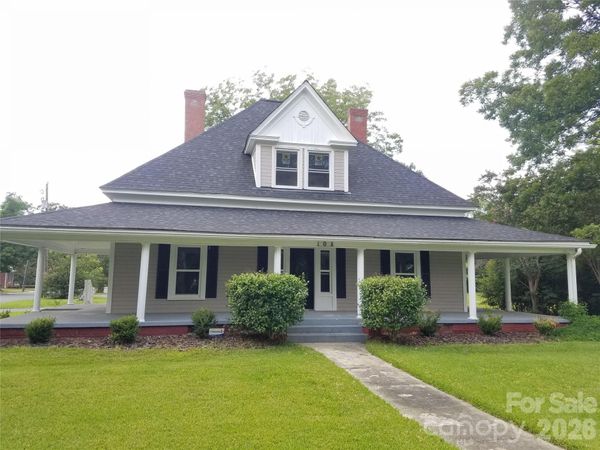 108 S Main Street , Wingate, NC 28174