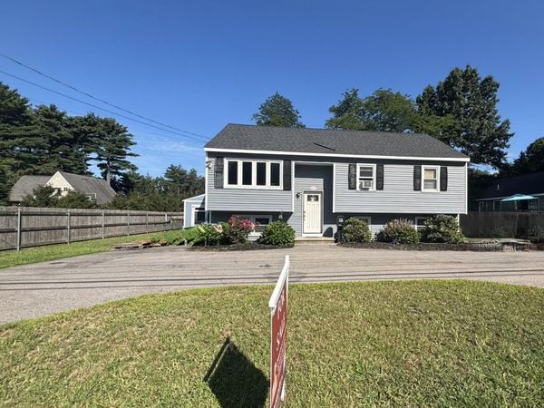 1b E Dunstable Road, Nashua, NH 03060