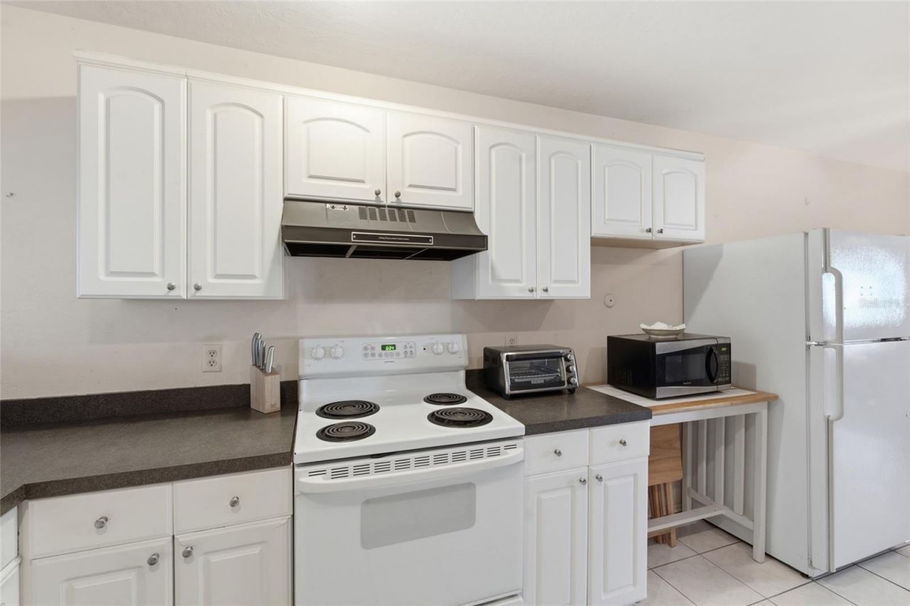 615 S Palm Avenue, Unit 10, Sarasota, FL 34236 Photo