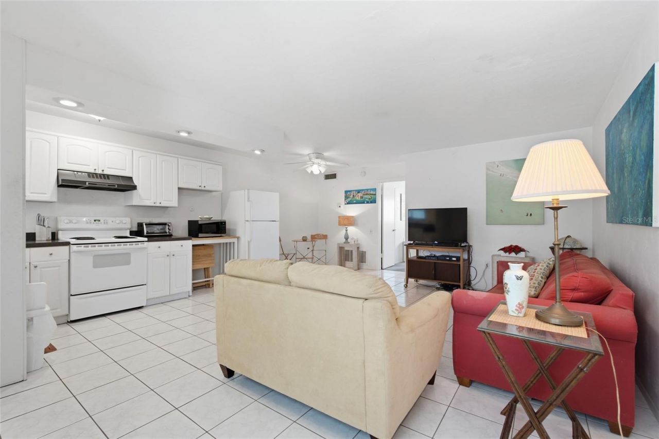615 S Palm Avenue, Unit 10, Sarasota, FL 34236 Photo