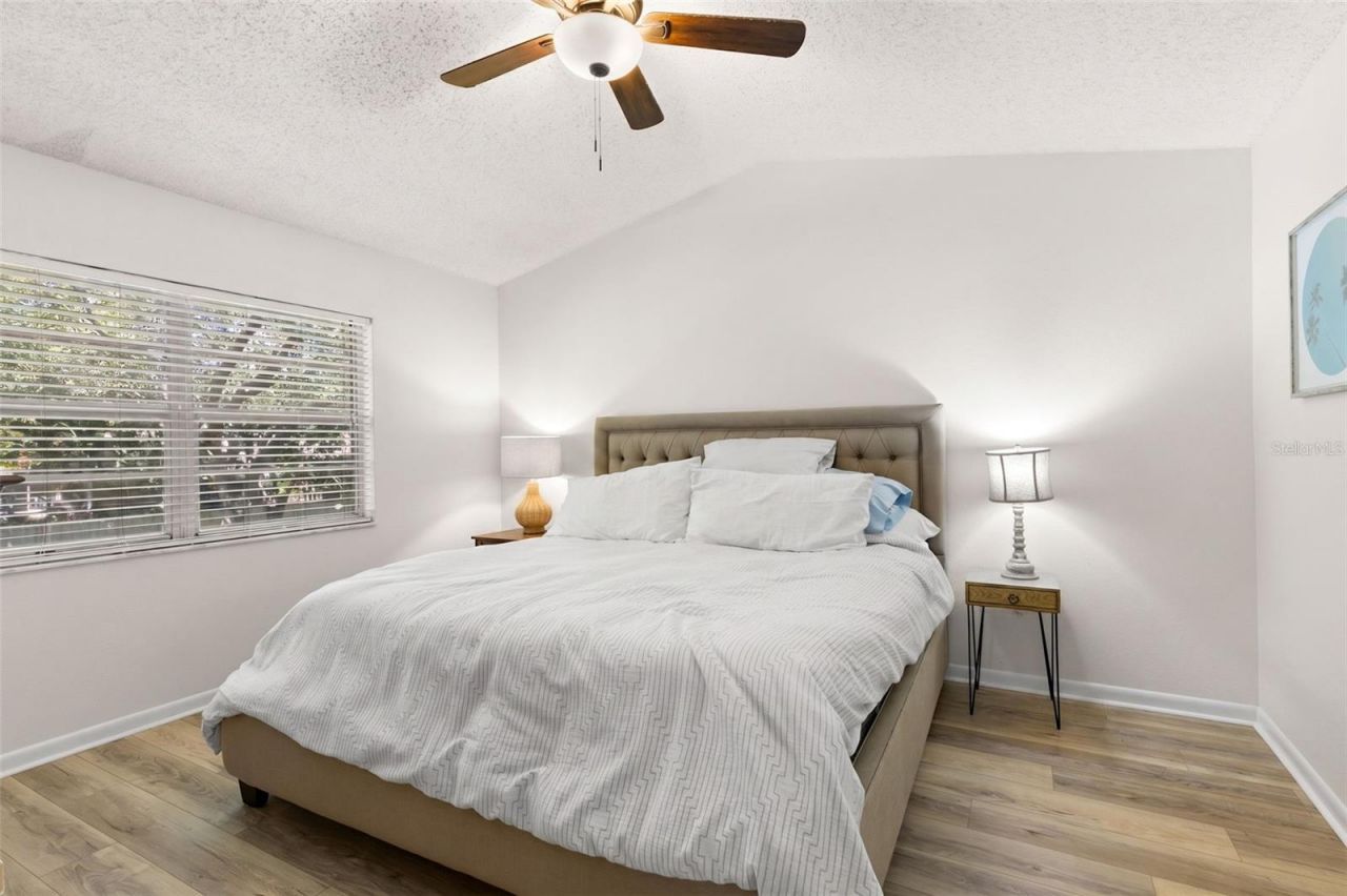 500 Santa Cruz Place Ne, Unit F, Saint Petersburg, FL 33703 Photo