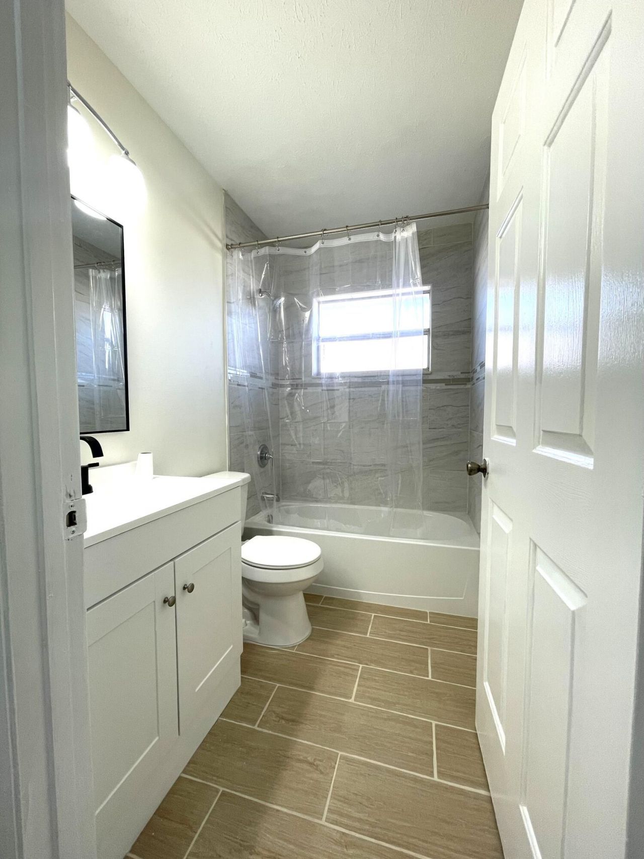 5753 SE Mercedes Avenue, Stuart, FL 34997 Photo