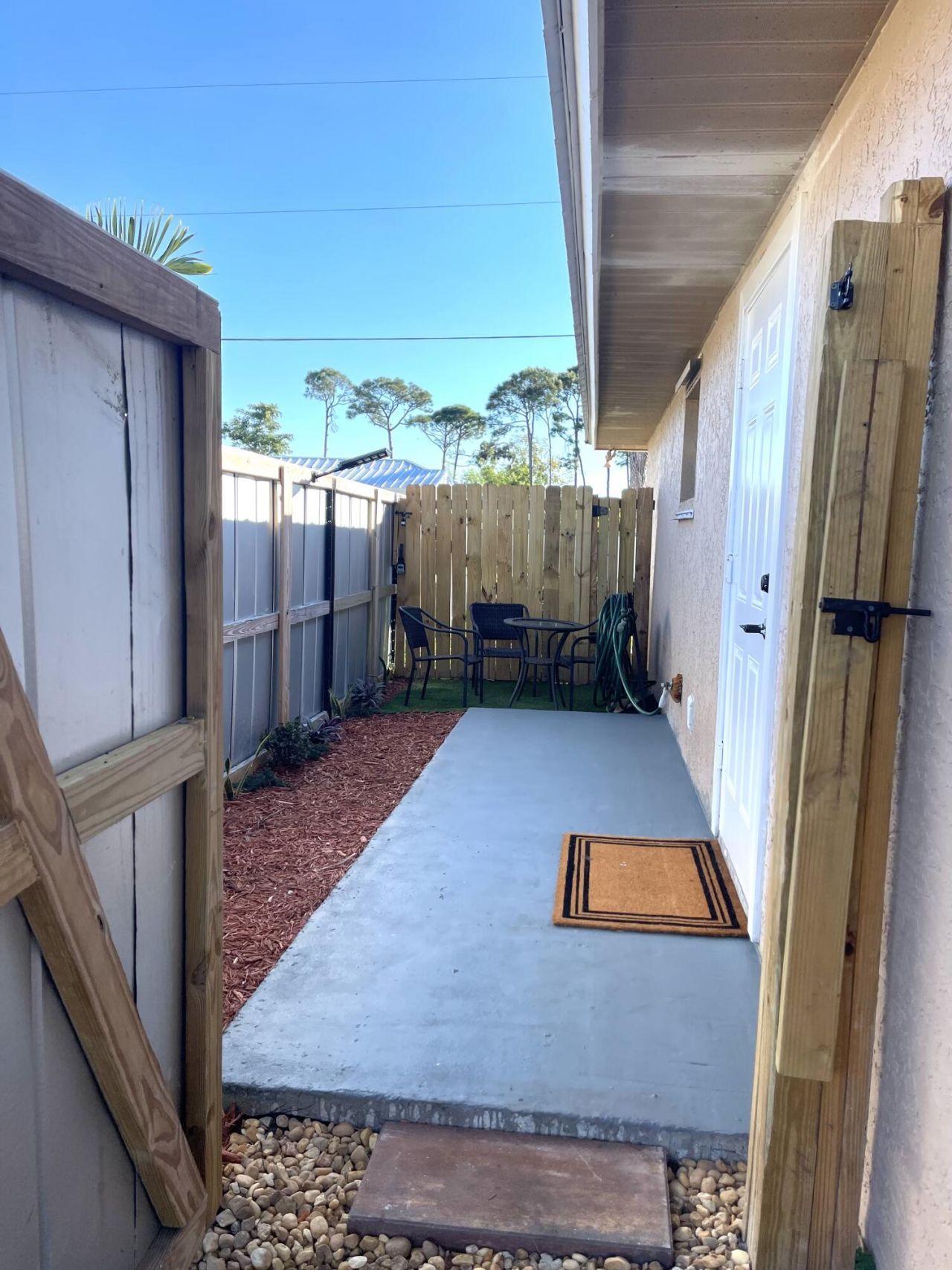5753 SE Mercedes Avenue, Stuart, FL 34997 Photo