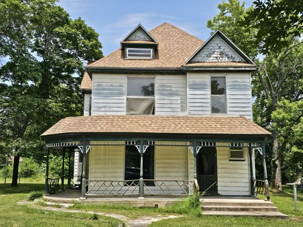 153 E Blow Street , Granby, MO 64844