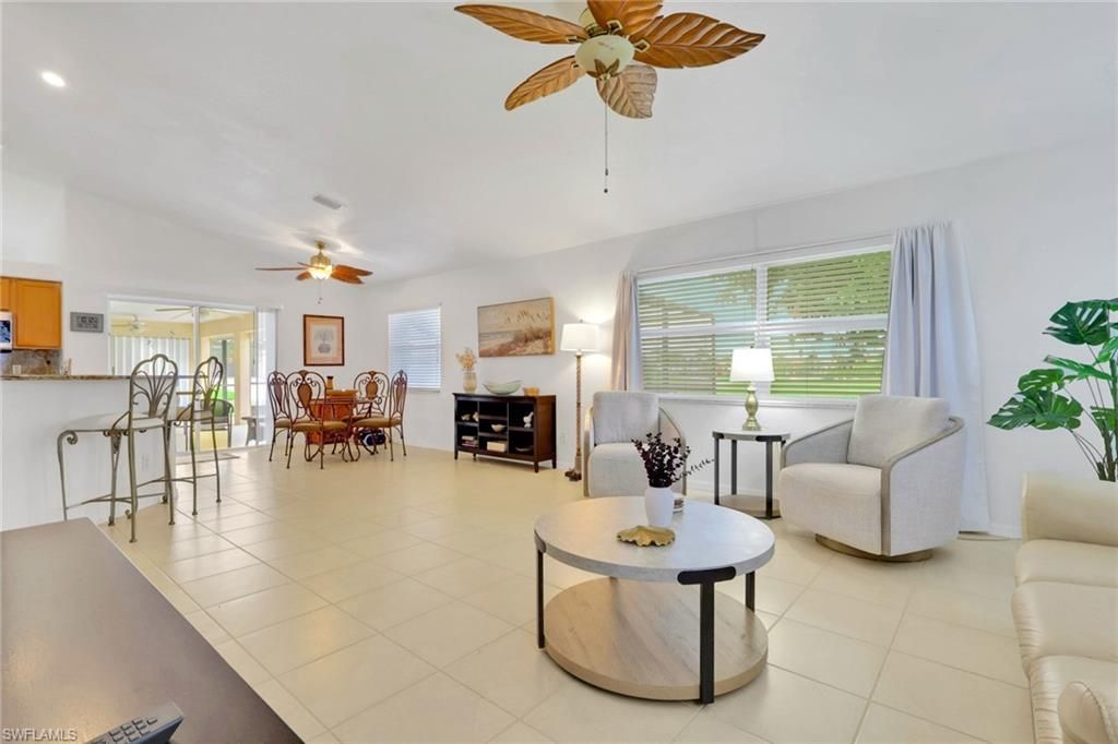 3302 SW 2nd Ln, Cape Coral, FL 33991 Photo
