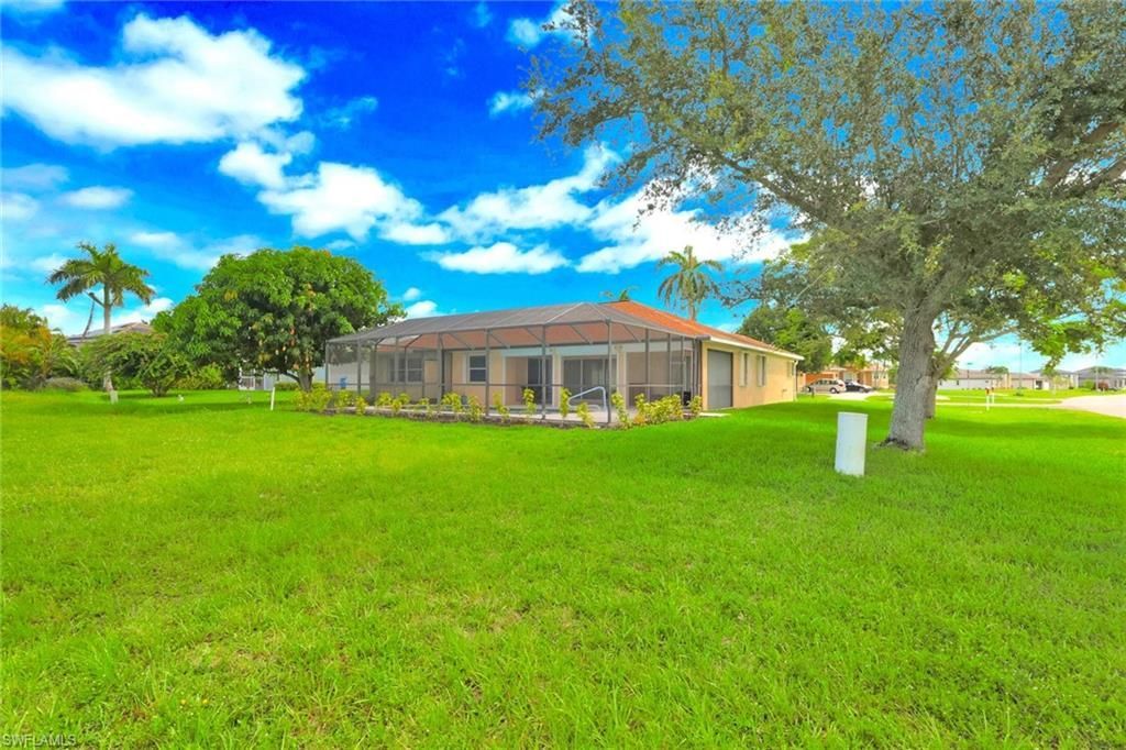 3302 SW 2nd Ln, Cape Coral, FL 33991 Photo