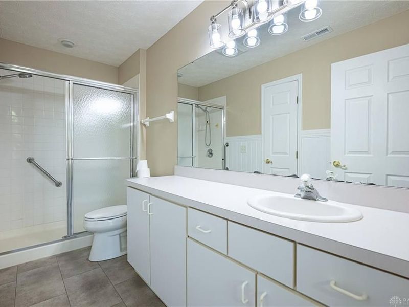 183 Villa Pointe Drive, Springboro, OH 45066 Photo 18