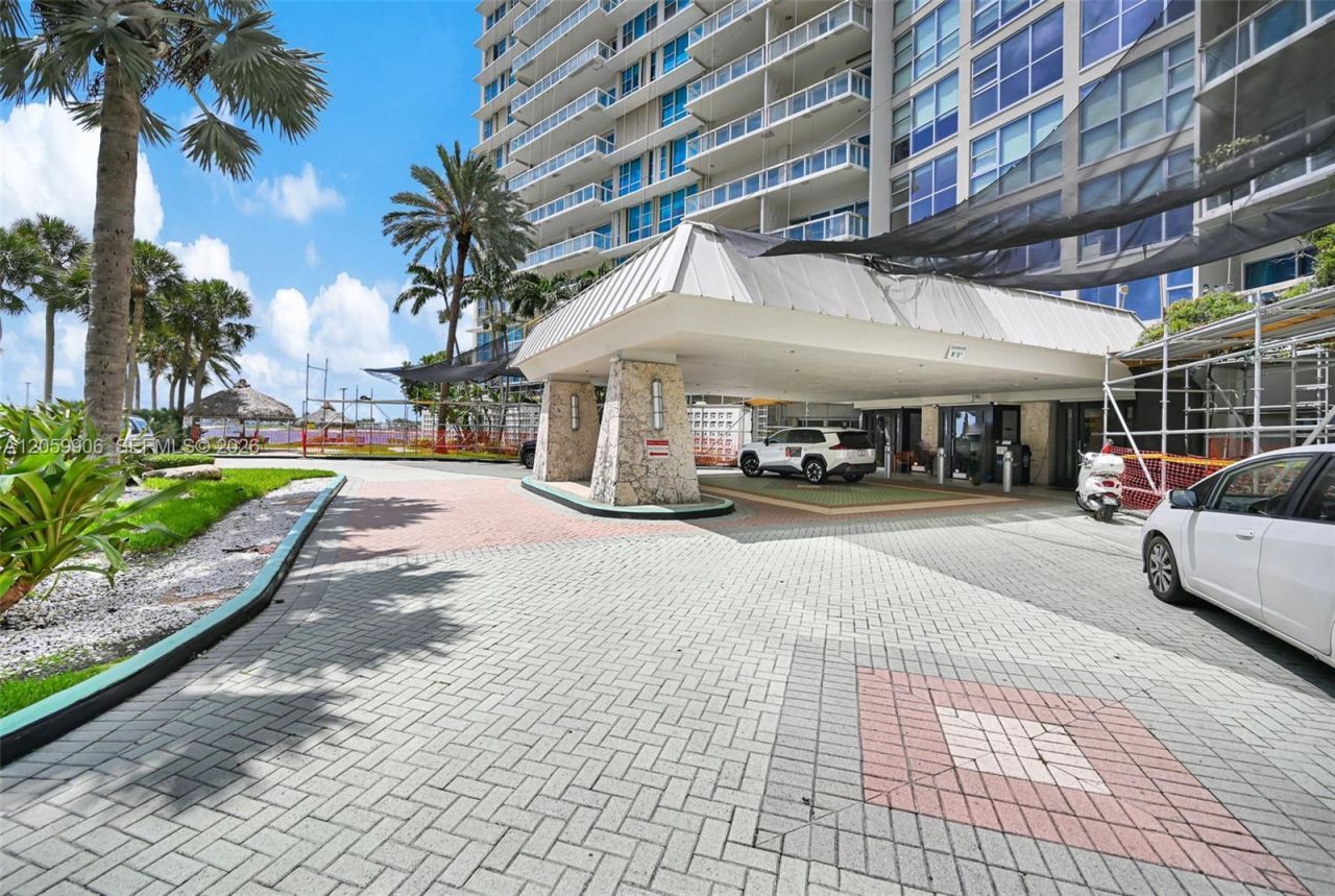 2451 Brickell Ave, Unit 5G, Miami, FL 33129 Photo
