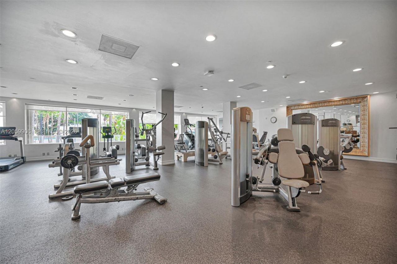 2451 Brickell Ave, Unit 5G, Miami, FL 33129 Photo