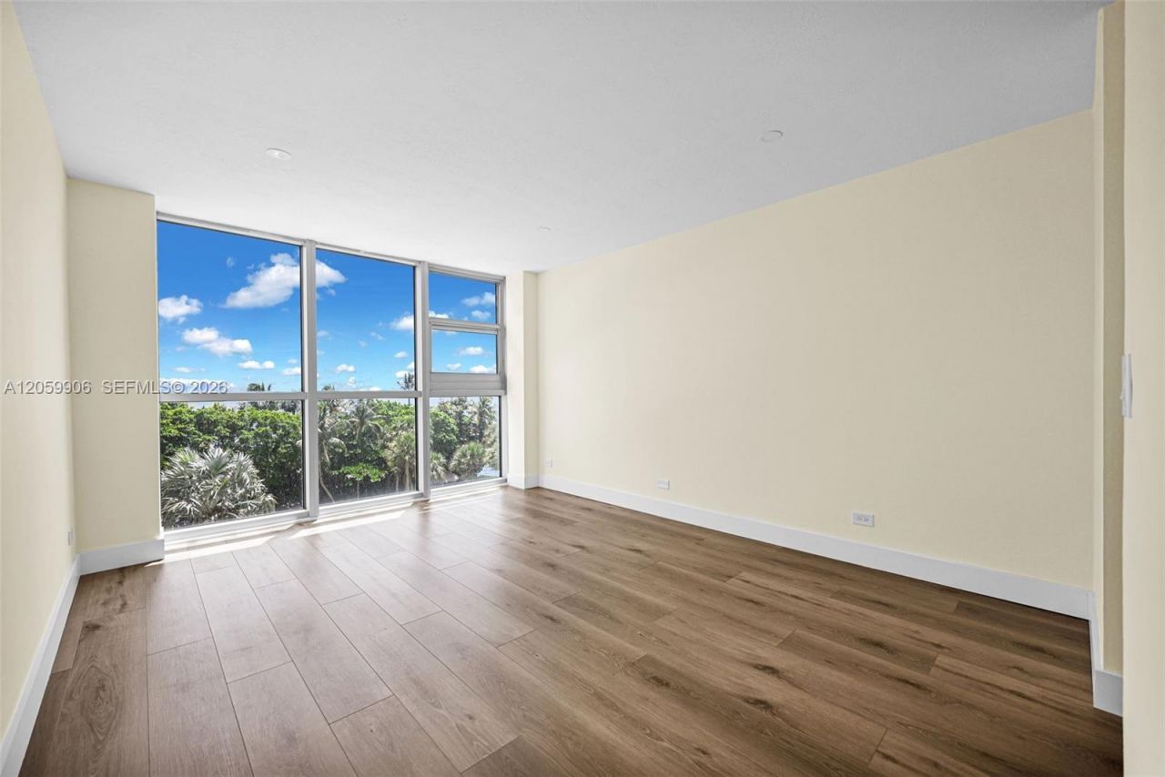 2451 Brickell Ave, Unit 5G, Miami, FL 33129 Photo