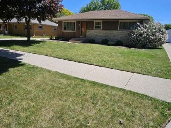 8029 W Marion STREET, Milwaukee, WI 53222