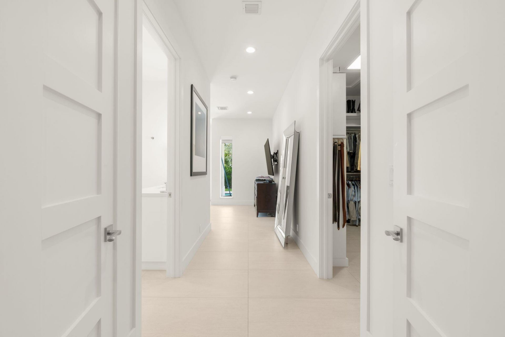 2517 NE 13th Street, Fort Lauderdale, FL 33304 Photo