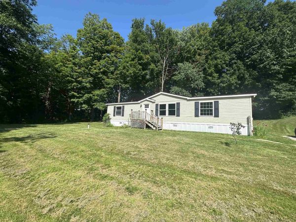 738 74E Route, Shoreham, VT 05770