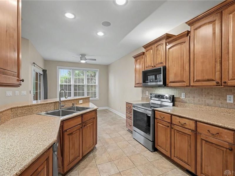435 Springs Boulevard, Springboro, OH 45066 Photo 35