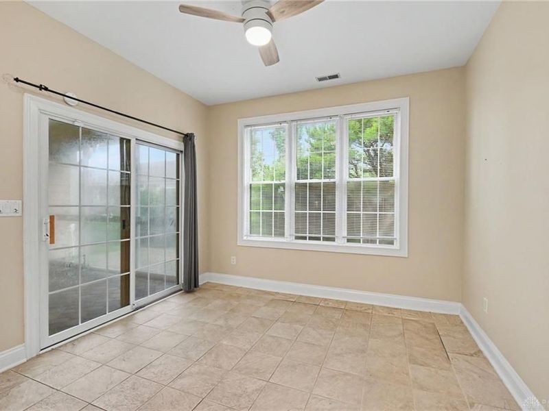 435 Springs Boulevard, Springboro, OH 45066 Photo 7