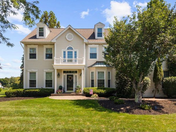 2028 FARMVIEW DRIVE, NEWTOWN, PA 18940