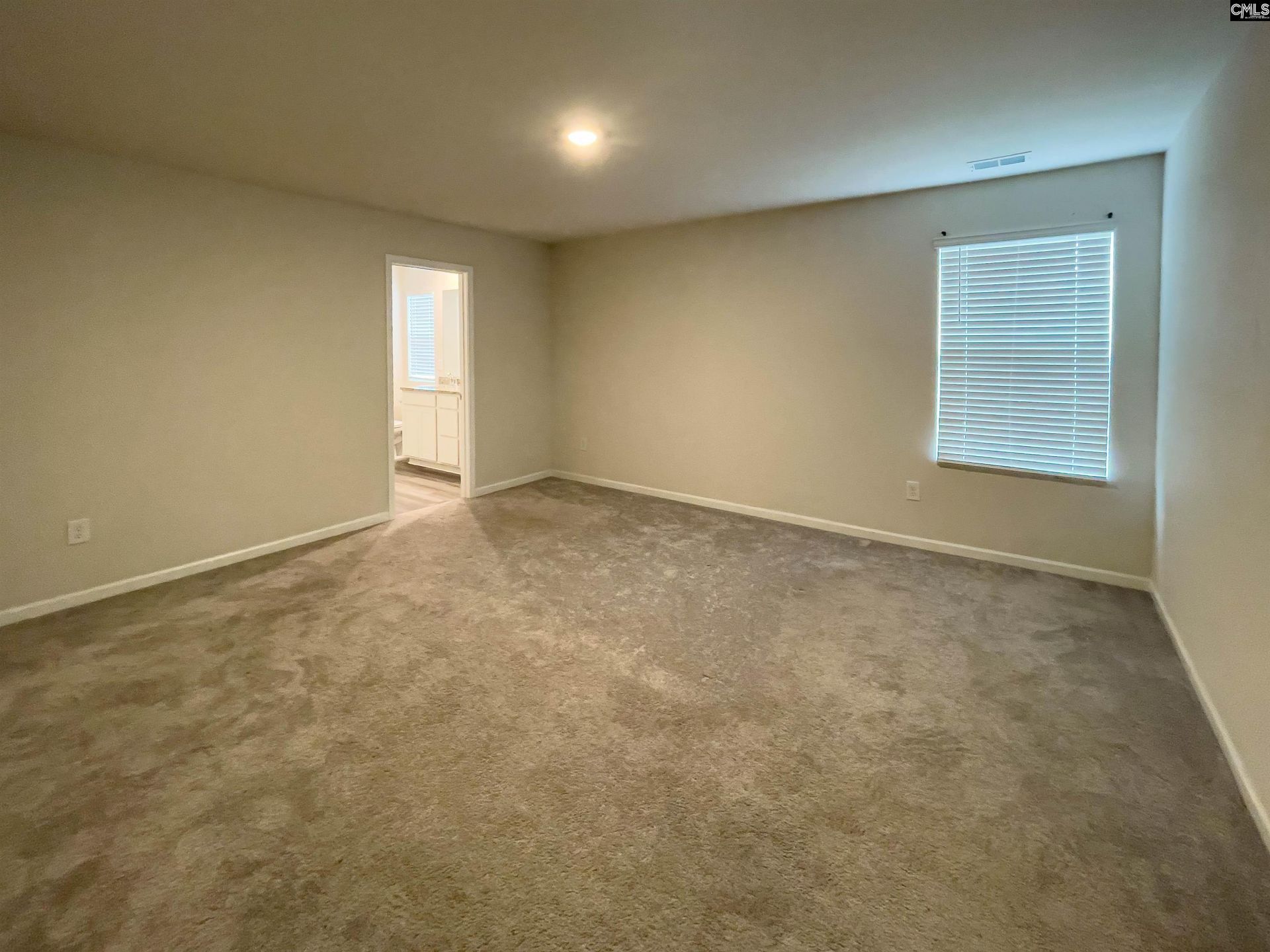 99 Jacobs Drive  Photo 12
