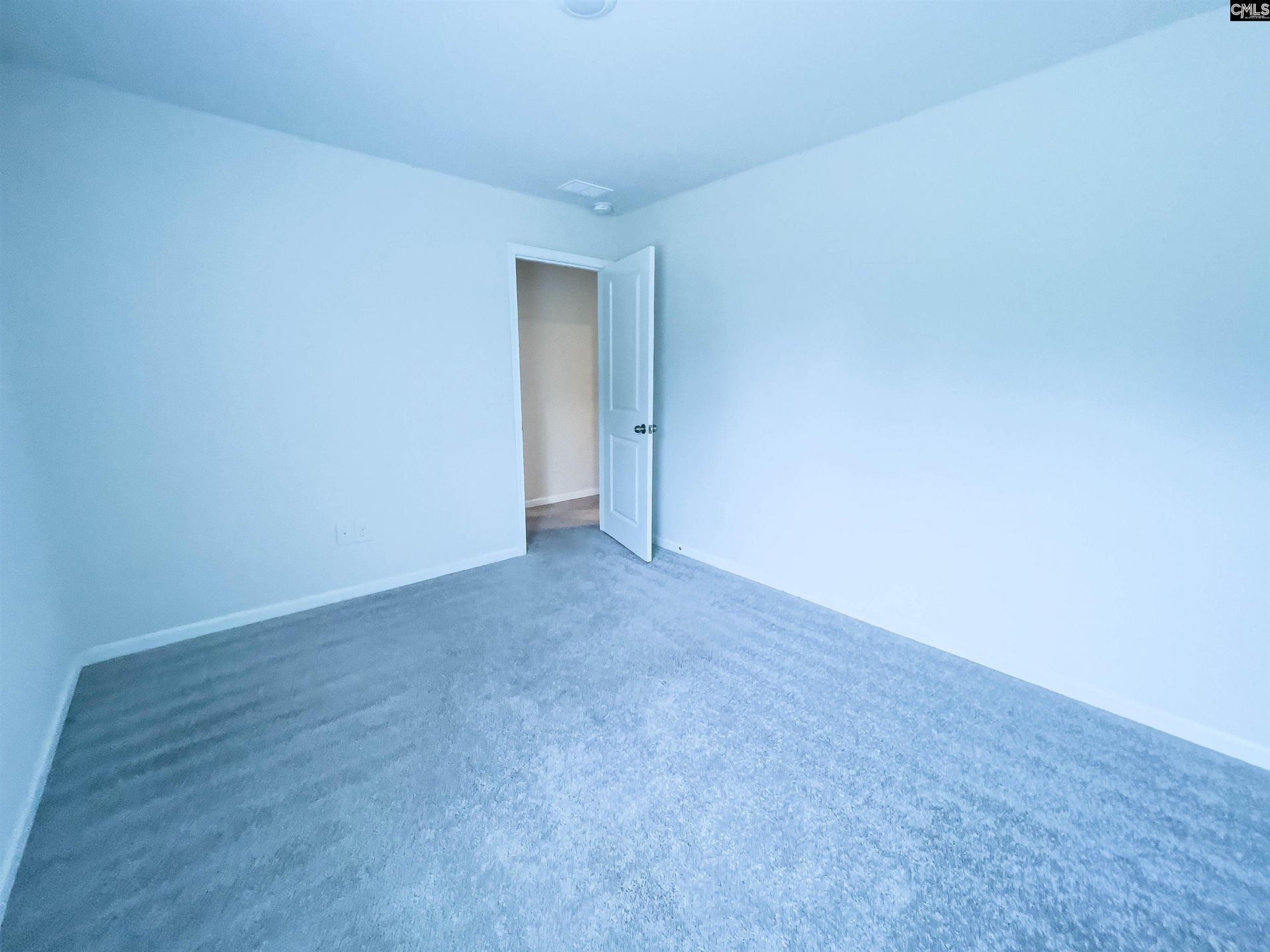 99 Jacobs Drive  Photo 21