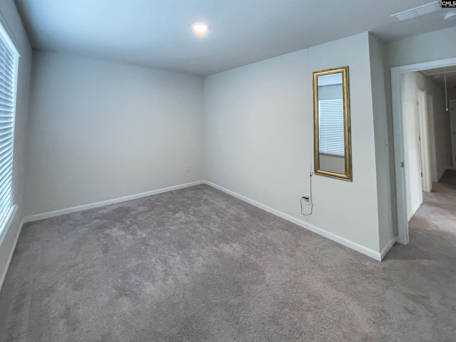 99 Jacobs Drive  Photo 22