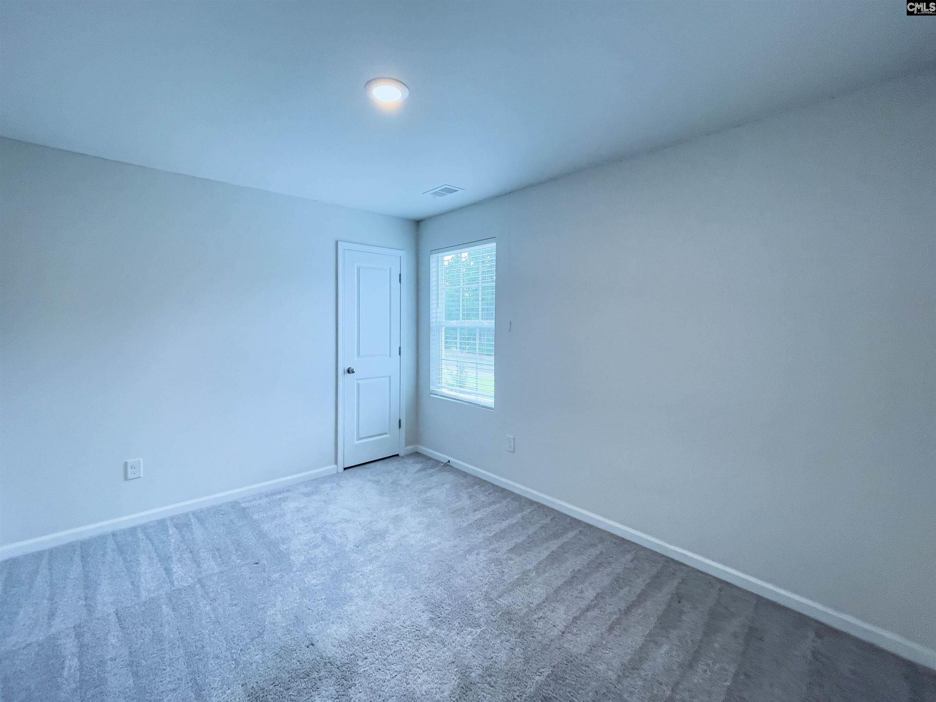 99 Jacobs Drive  Photo 23
