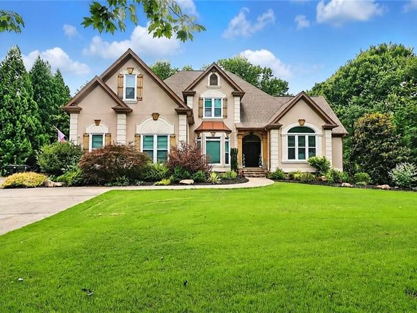 915 Champions Fairway Drive, Alpharetta, GA 30004