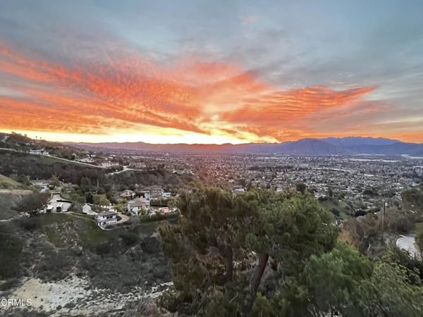 931 W Highland Drive, Camarillo, CA 93010