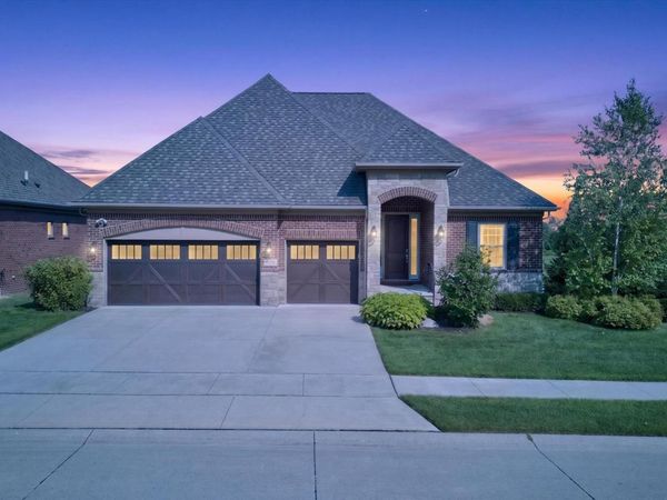 7360 Venturi Drive, Washington Township, Mi 48094