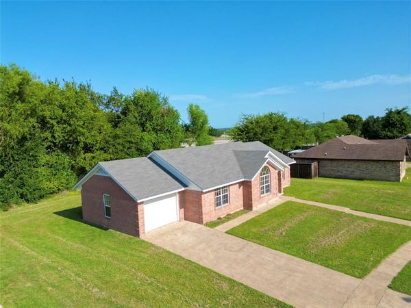 2001 Solomon Drive , Commerce, TX 75428