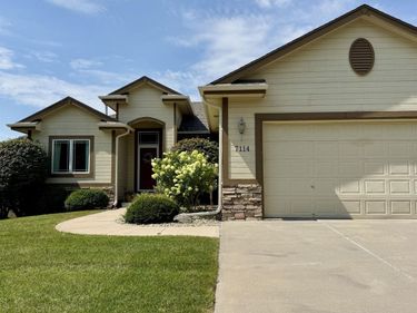 7114 N 146 Street, Bennington, NE 68007