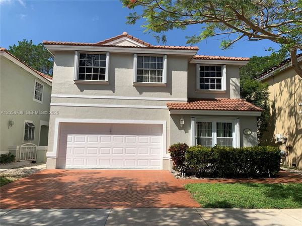 818 Garnet Cir , Weston, FL 33326