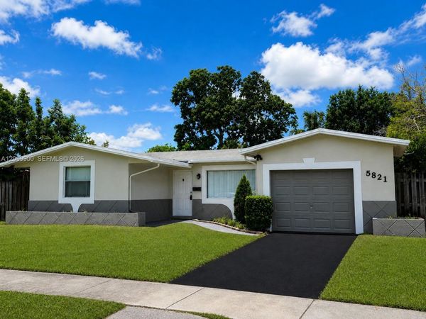 5821 NW 12th Ct, Sunrise, FL 33313