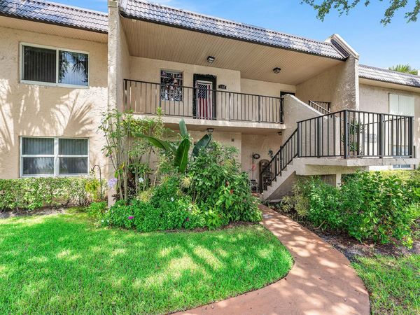 112 Lake Constance Drive, West Palm Beach, FL 33411