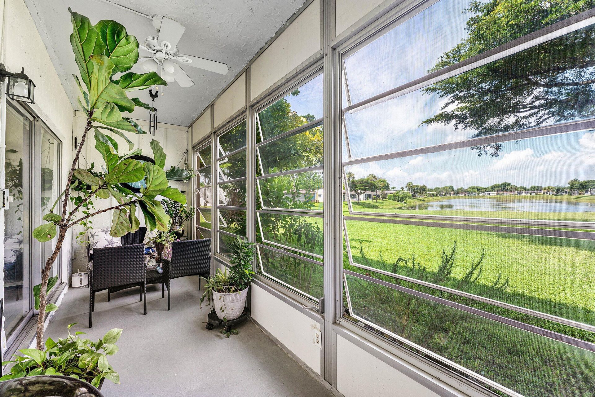 112 Lake Constance Drive, West Palm Beach, FL 33411 Photo