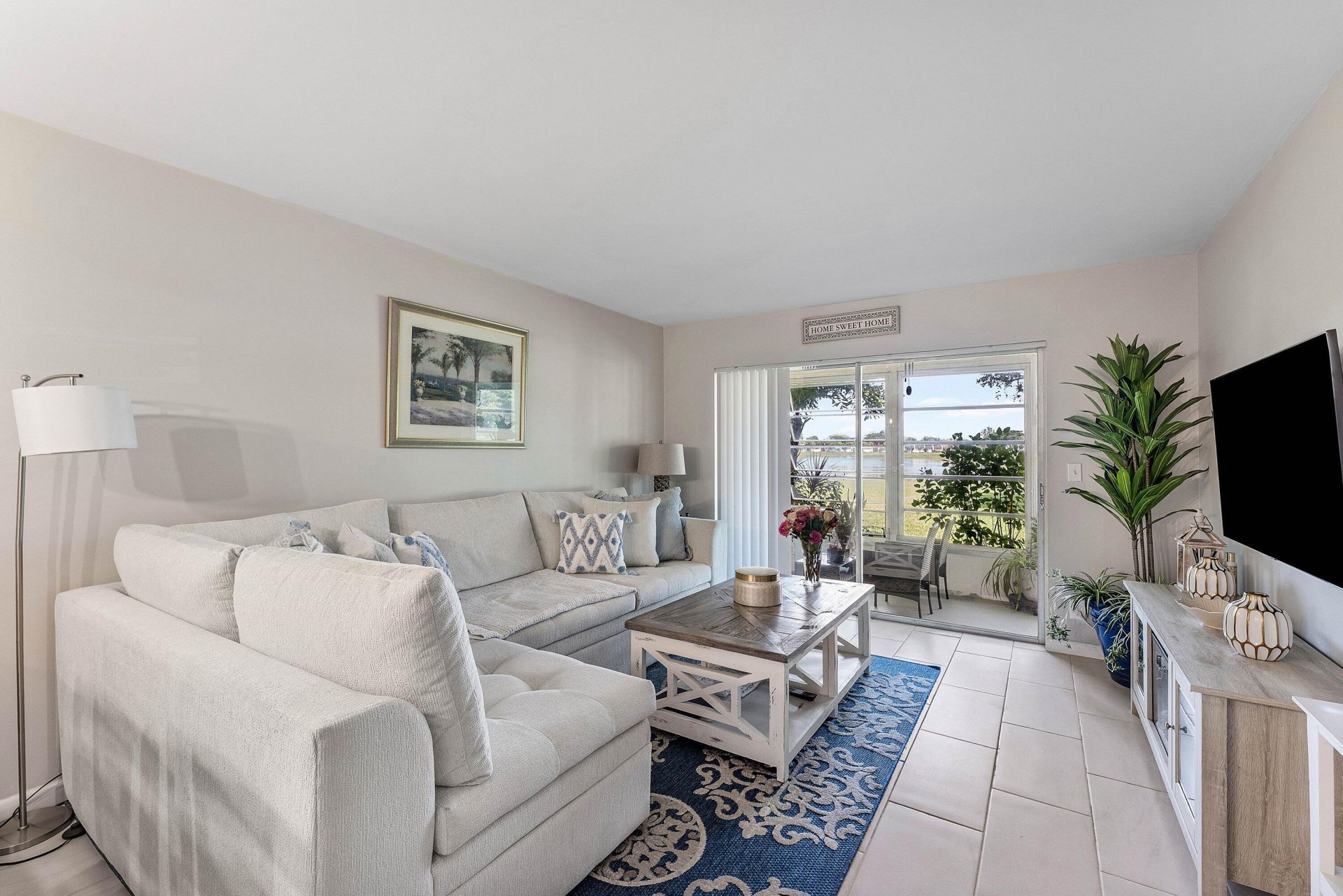 112 Lake Constance Drive, West Palm Beach, FL 33411 Photo
