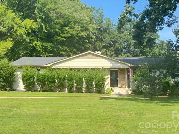 7511 Monroe Road, Charlotte, NC 28212
