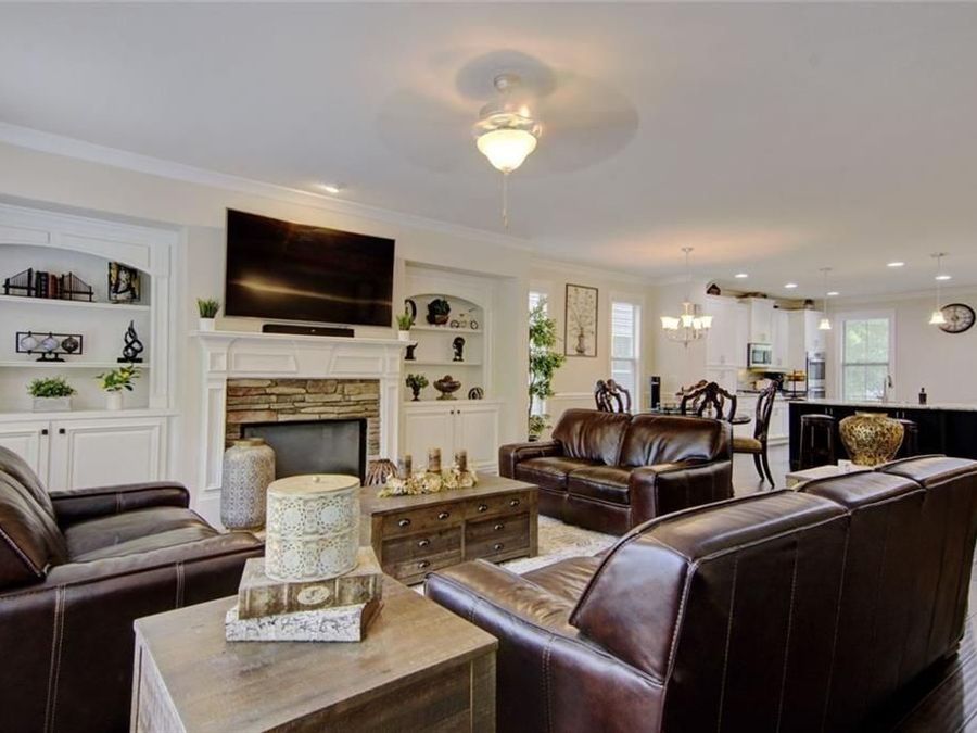 Property Image 28