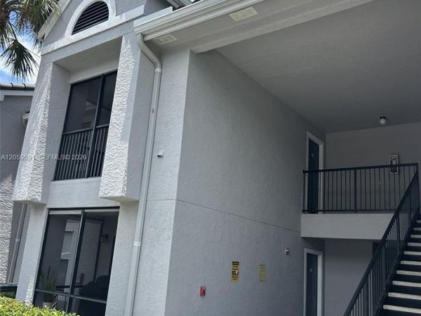 Unit 4202, Miami, FL 33196