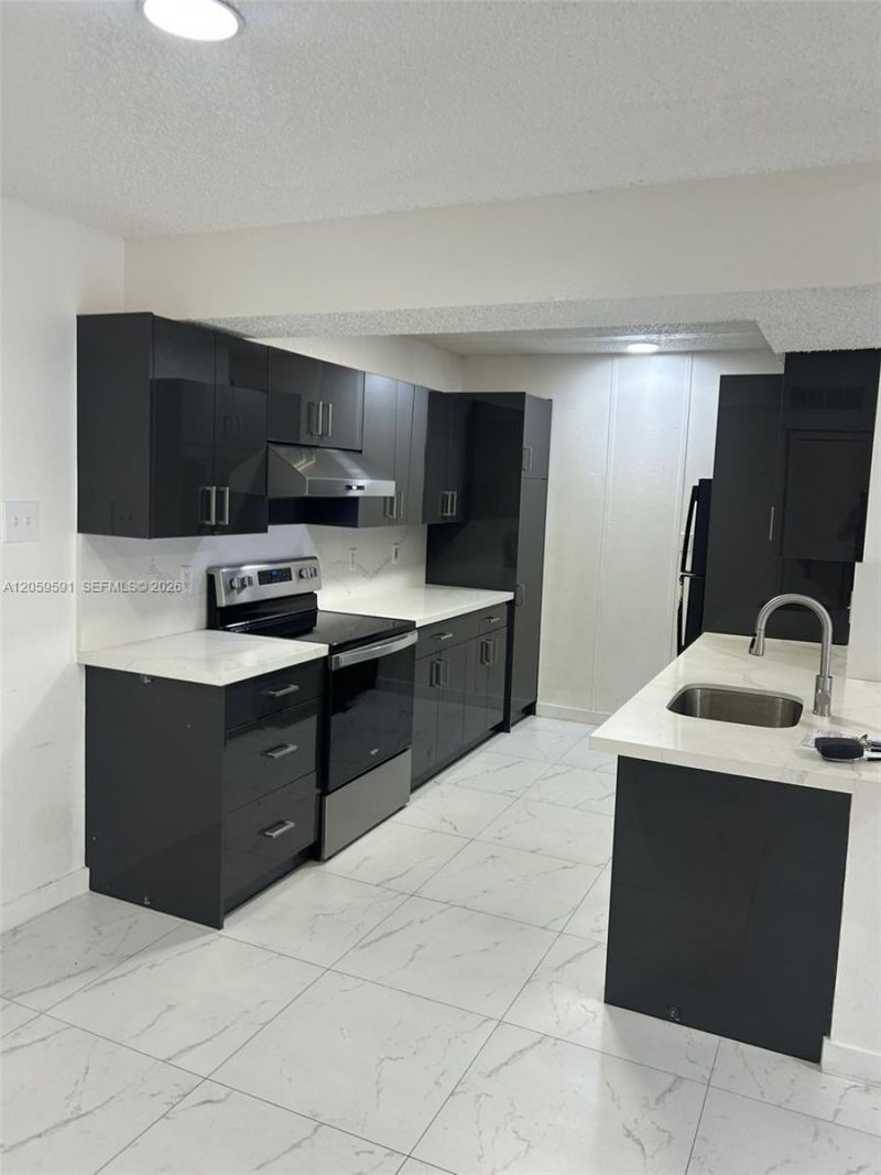 Please Call For Address, Unit 4202, Miami, FL 33196 Photo