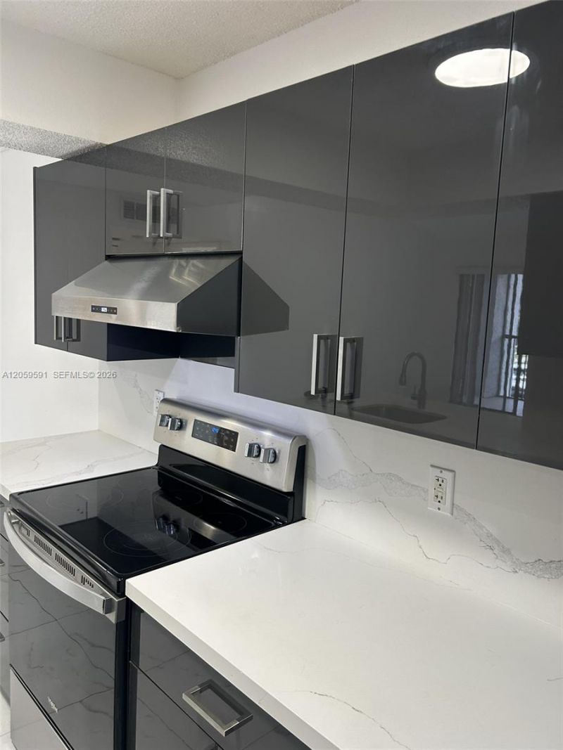 Please Call For Address, Unit 4202, Miami, FL 33196 Photo