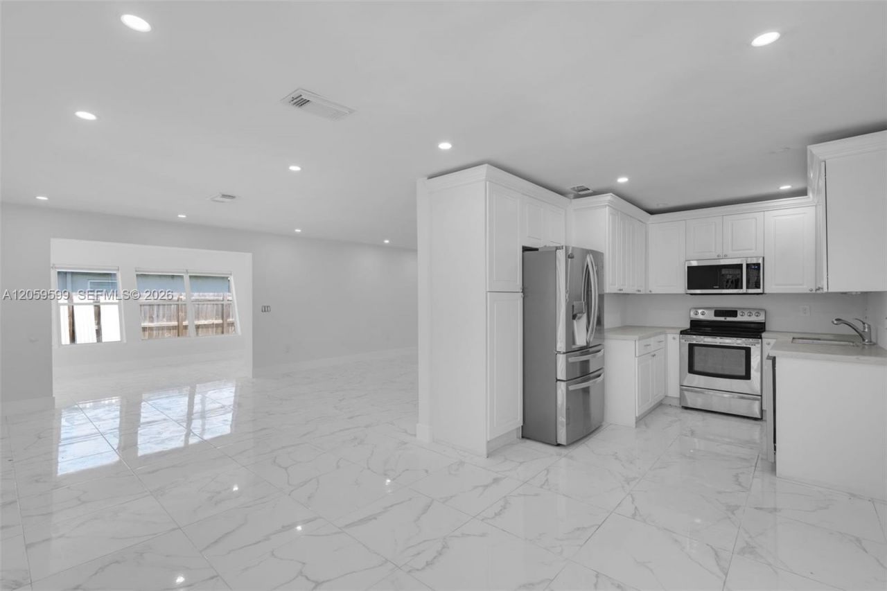 3120 SW 17th St, Fort Lauderdale, FL 33312 Photo