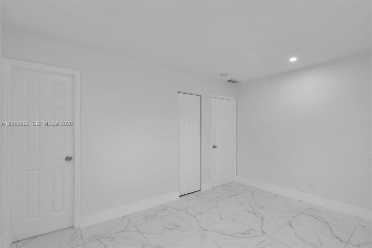 3120 SW 17th St, Fort Lauderdale, FL 33312 Photo
