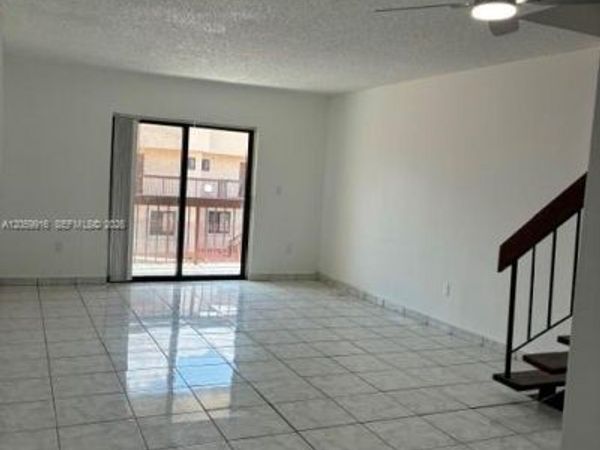1121 SW 105th Ave , Unit 308, Miami, FL 33174