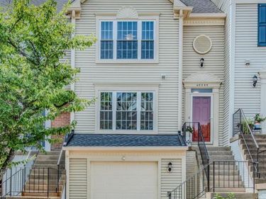 45555 WHITCOMB SQUARE, STERLING, VA 20166