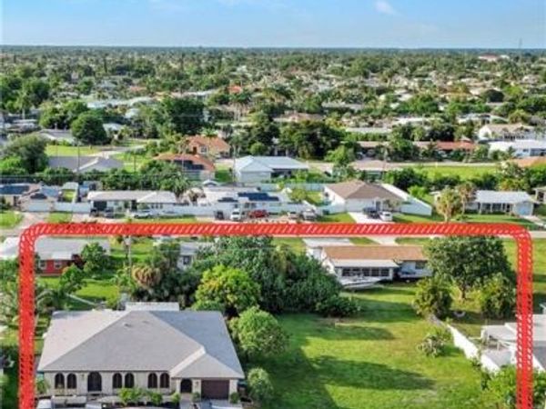 227-225 Cape Coral PKWY E, CAPE CORAL, FL 33904