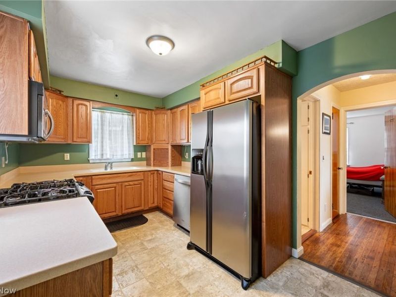 1722 39th Street NW, Canton, OH 44709 Photo 8